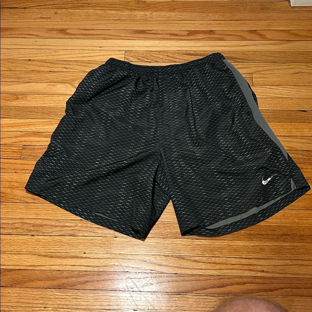 Nike Black and Gray Patterned Shorts